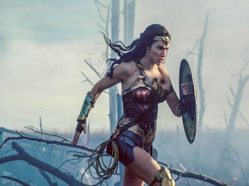 Box Office: Η Wonder Woman δεν έκανε τελικά το Θαύμα!